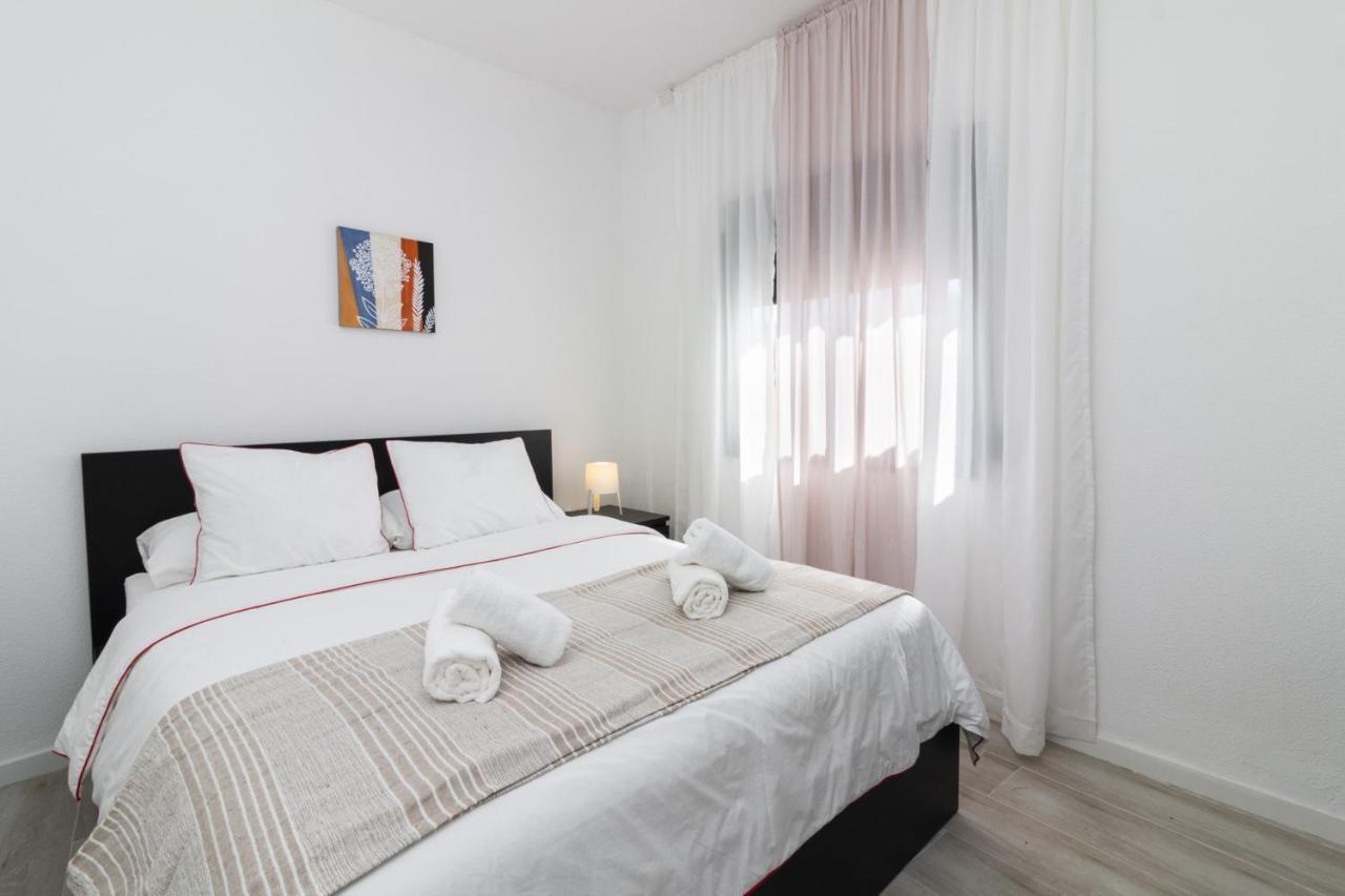 Homeforguest Amplio Apartamento En El Centro De Santa Cruz Exterior photo