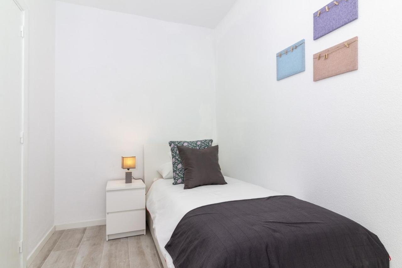 Homeforguest Amplio Apartamento En El Centro De Santa Cruz Exterior photo